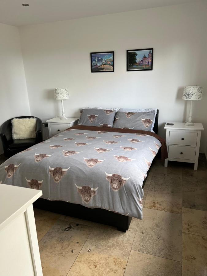 British Green Monkey Lodge מראה חיצוני תמונה